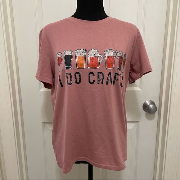“I Do Crafts” Mauve Short Sleeve‎ Shirt Craft Beer Women’s Size Medium - Picture 1 of 5